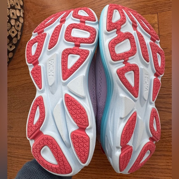 Hoka Sneakers Size 6.5 NWOT Bondi 8 Chalk Violet/Pastel Lilac - Picture 9 of 12